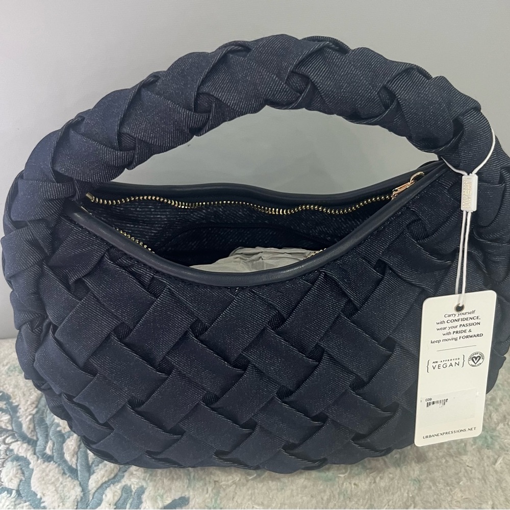 Urban Expressions Black Woven Women's Bag - Picture 3 of 7